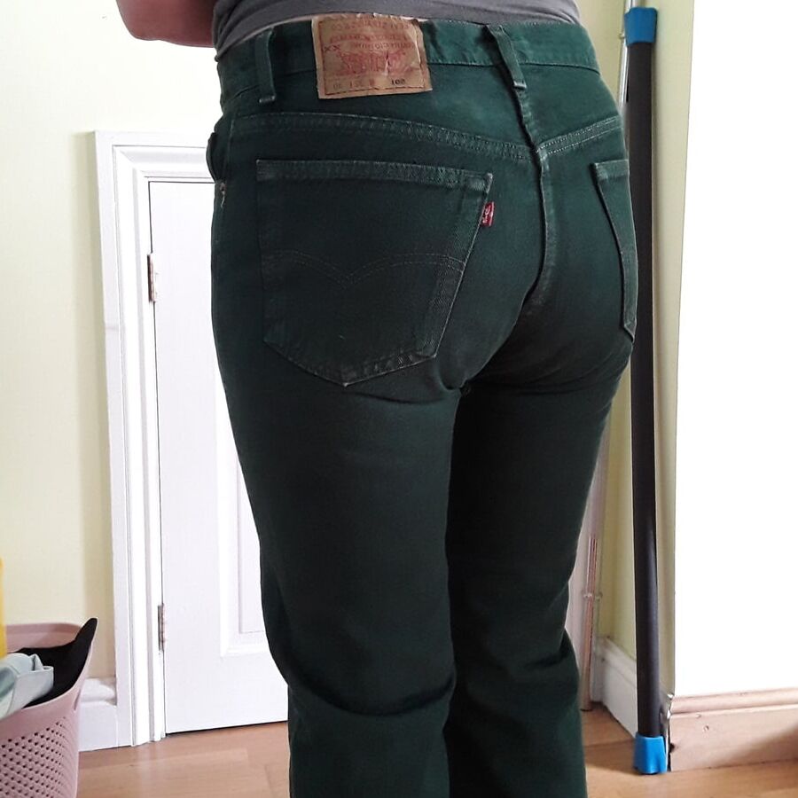 The Mrs in her Levi&;s sexiest jeans.