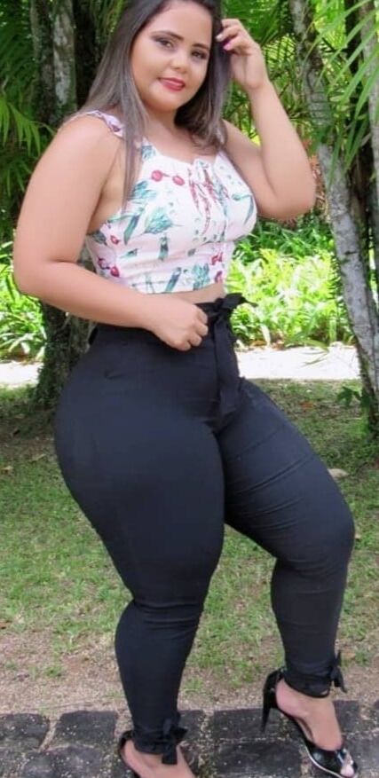 Cavala Rabuda Gostosa Bunda Enorme