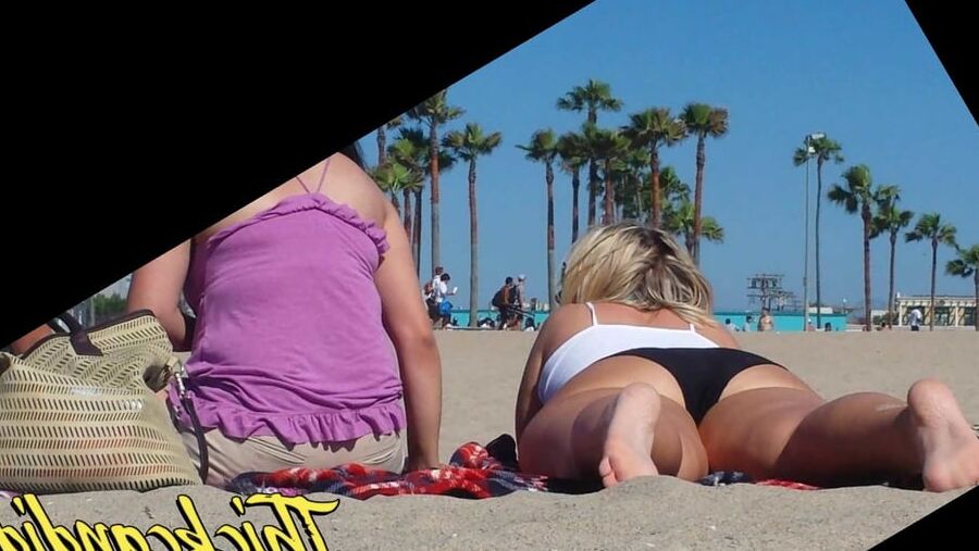 Russian PAWG with Fat Ass thighs and hips Part.