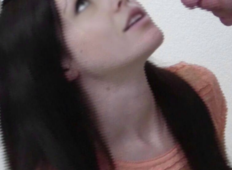 Amateur Girlfriend Must Work Dick on Cam