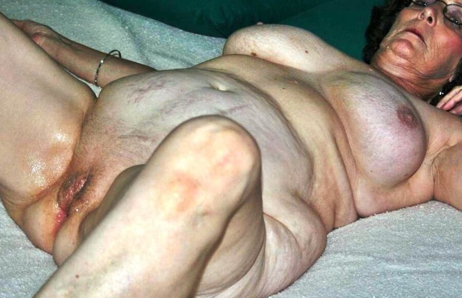 Hot gran from the net