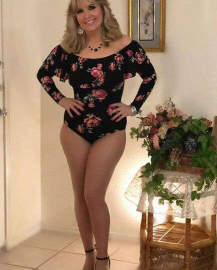 Hot Instagram Milf Karen