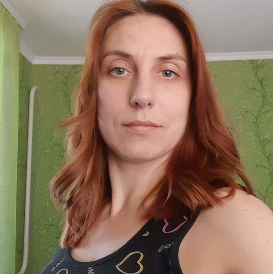 Wife friends that makes my cock harder