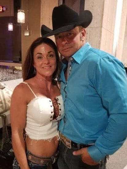 Jen&;s a Wife, Mom &amp; Bisexual Slut
