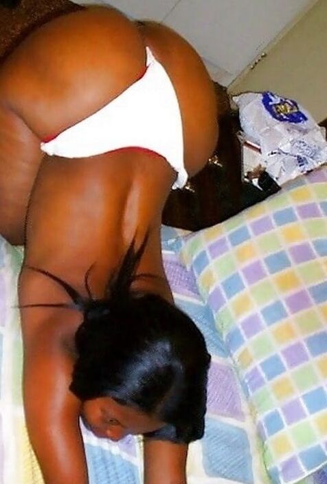 Big ebony bunda