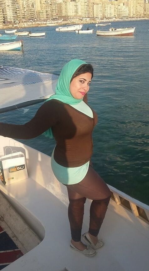 Hijabis