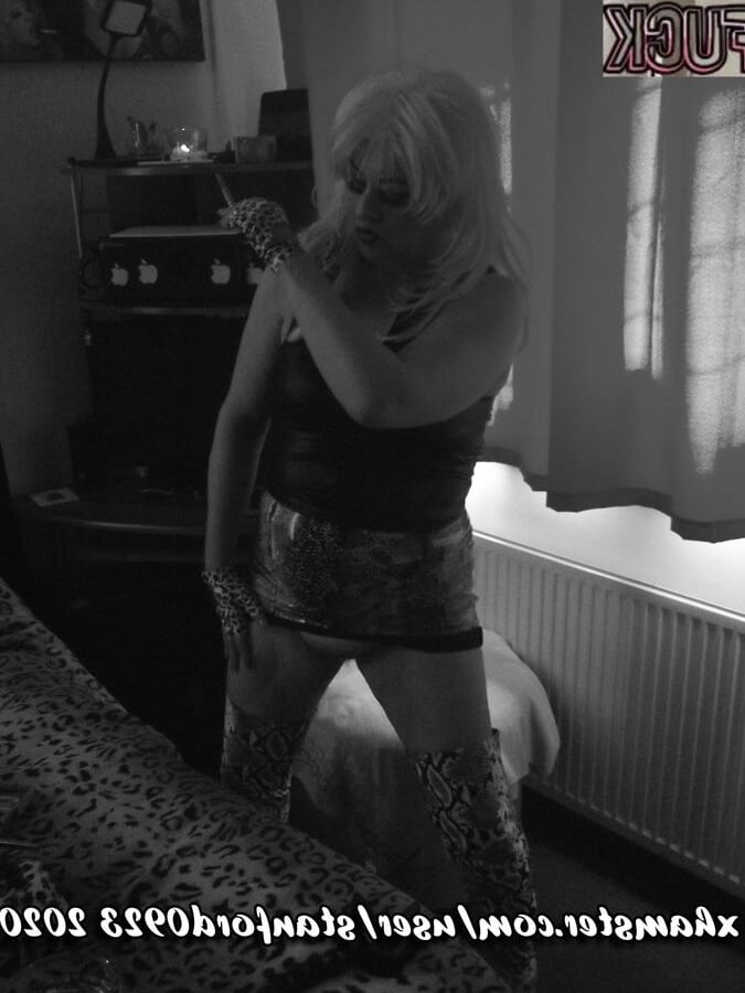 ARSE WHORE