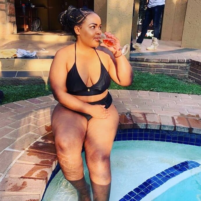 Bubble tits ass