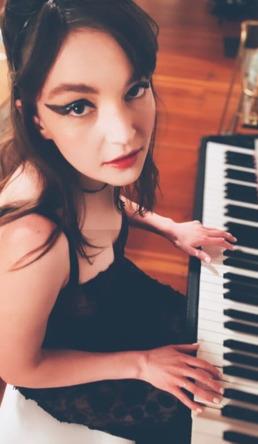 Lauren Mayberry
