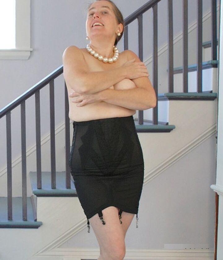 Big Girls in Girdles
