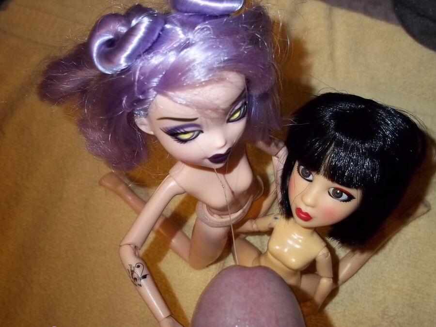 Yasmina and Yuki