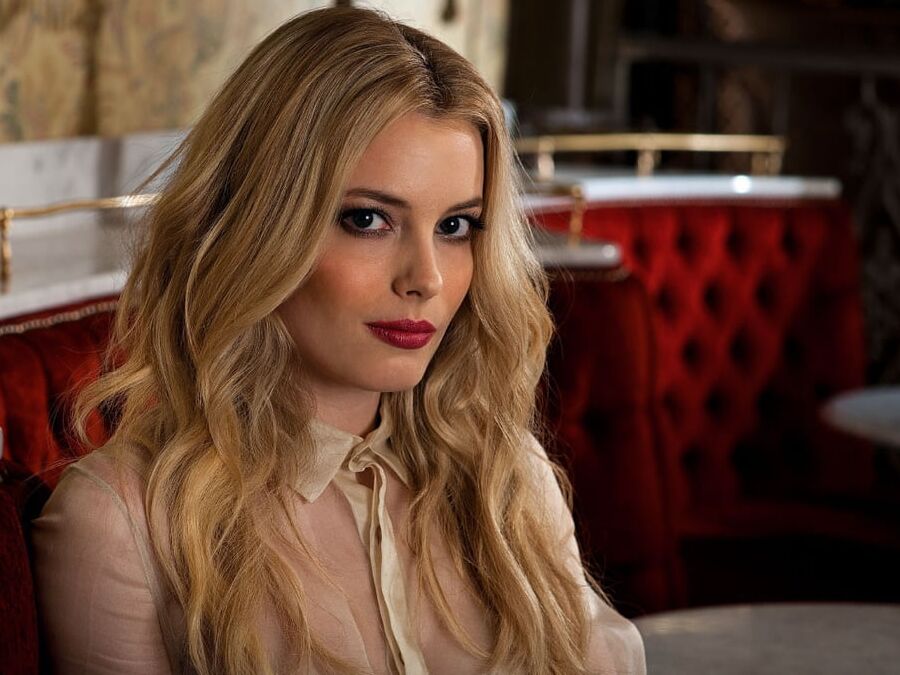 Gillian Jacobs: Finest Pics