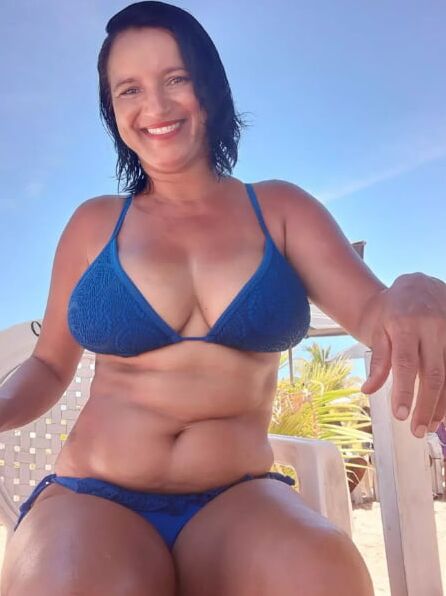 SEXY MILF