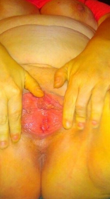 Slutwife Jasmine reposted