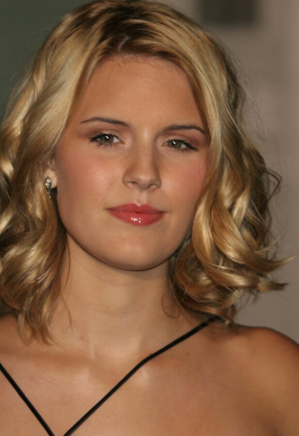 Maggie Grace -