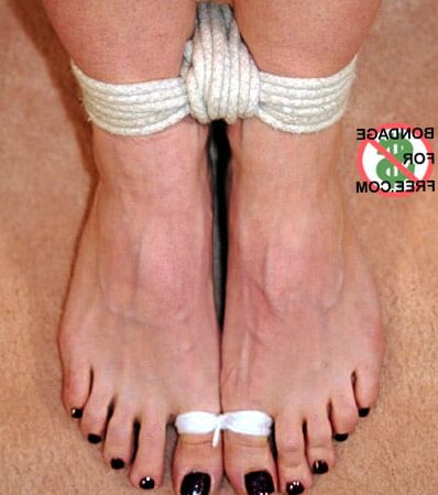 Kelsie Chambers in bondage