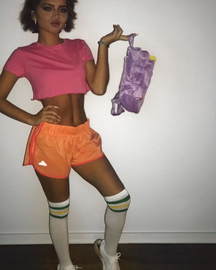 isabela Moner