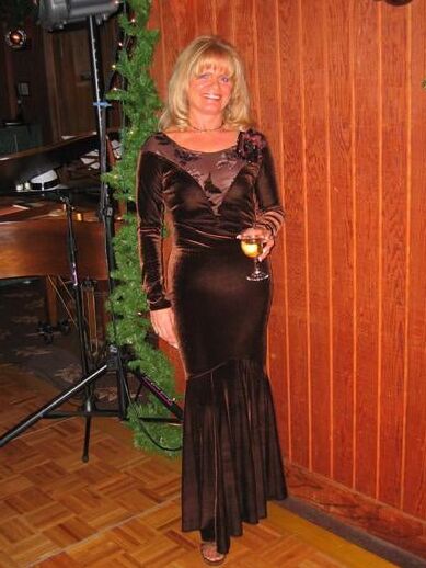 . Mature GMILF in Calif. shared