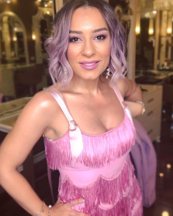 Sexy Glamour Milf