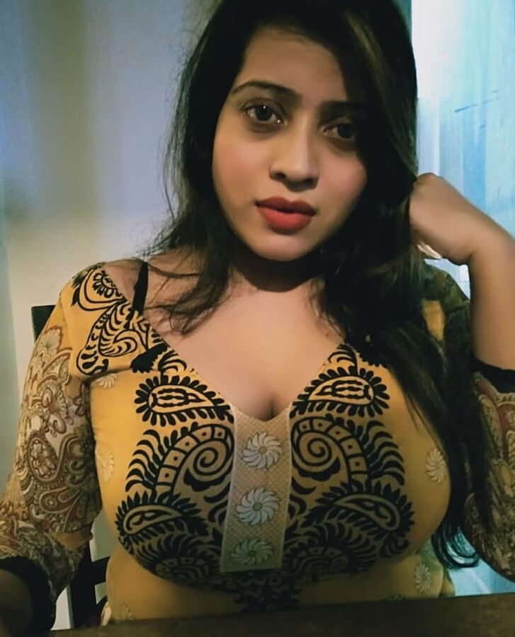 BANGLADESHI BiG Boobs sanay