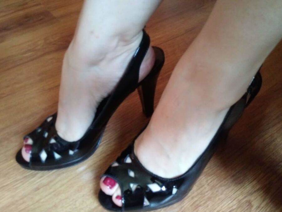 Moje noge (My legs)