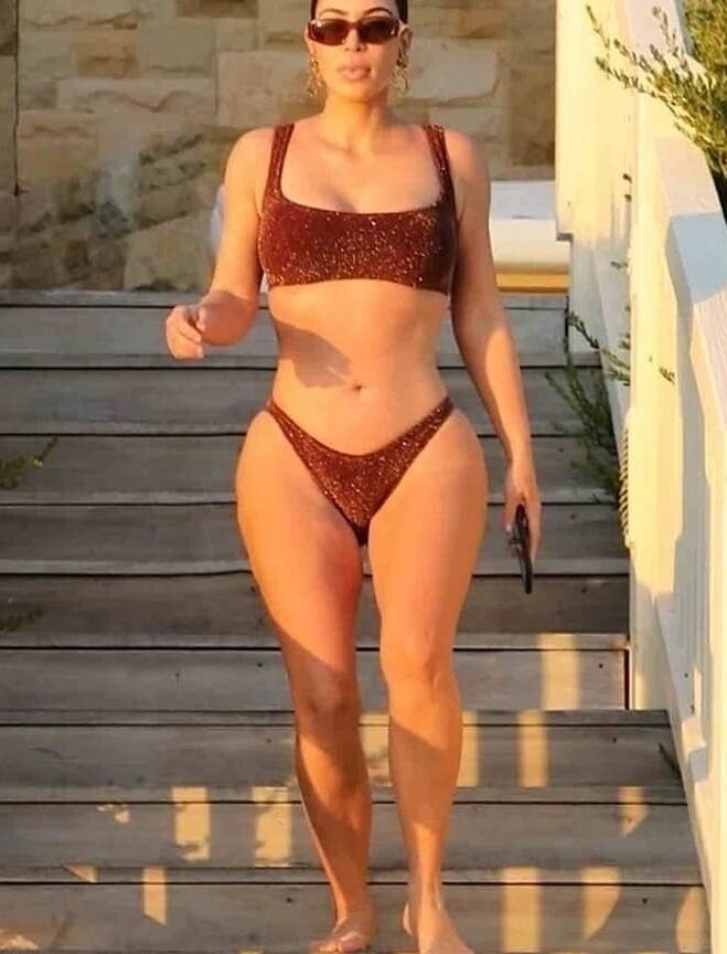 Kim Kardashian Fresh Hot Pics