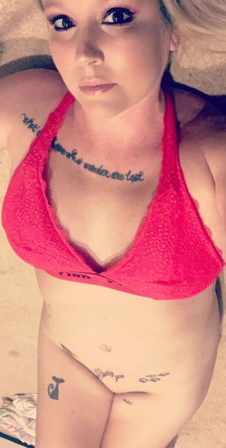 Cute Blonde MILF