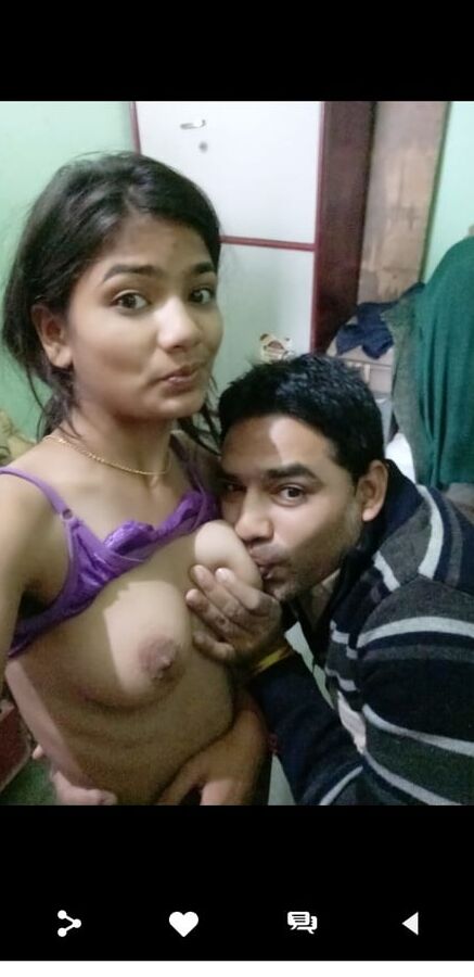Indian auntys showing boobs