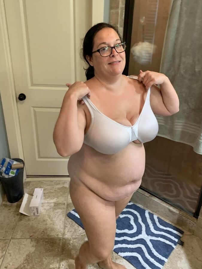 BBW Wife Laura