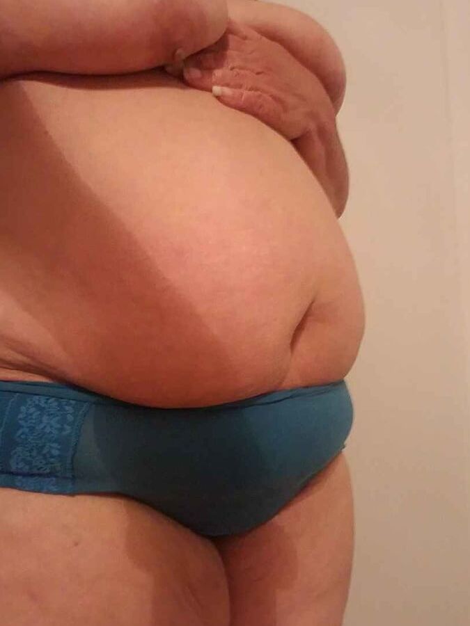 Fat wife pig iso big cock