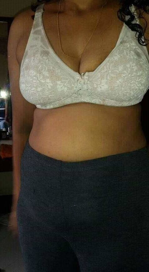 Friend&;s wife set