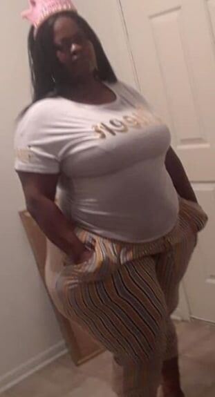 Big thigh huge booty maga pesr bbw Iesha