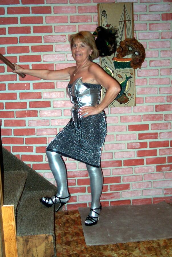 .Mature wife still has it