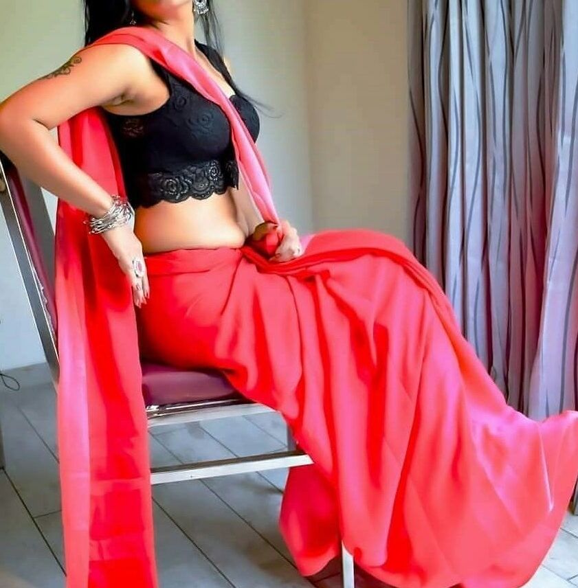 Hot Desi Woman