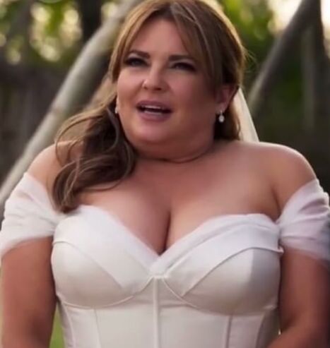 Sexy MILF Rebekah Elmaloglou&;s Big Tits