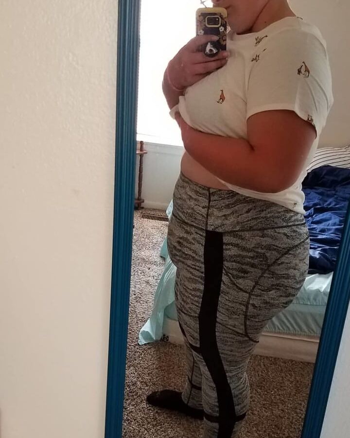 BLONDE PIG
