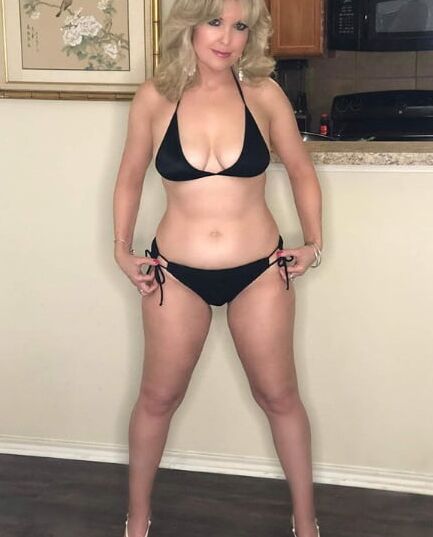 Hot Instagram Milf Karen