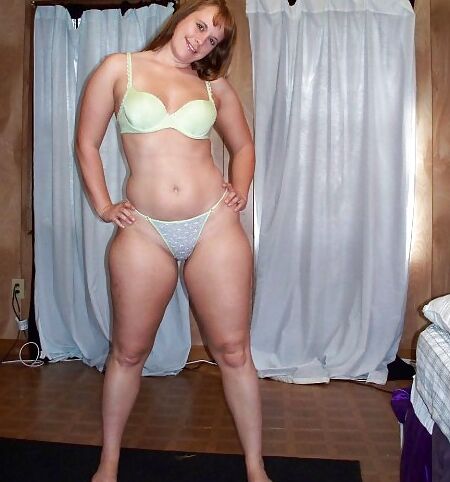 Thick legs Zaida