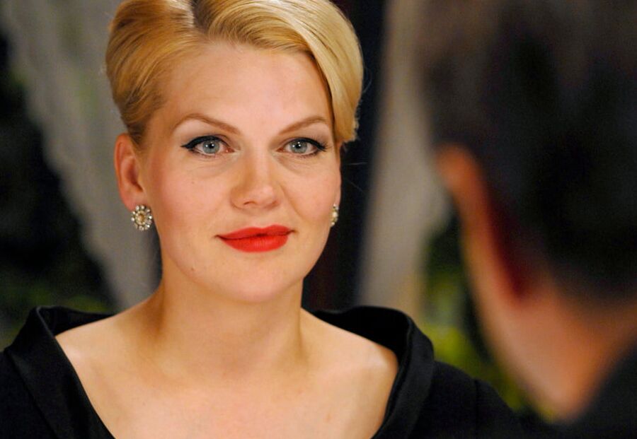 Celeb Dreams with....Anna Loos