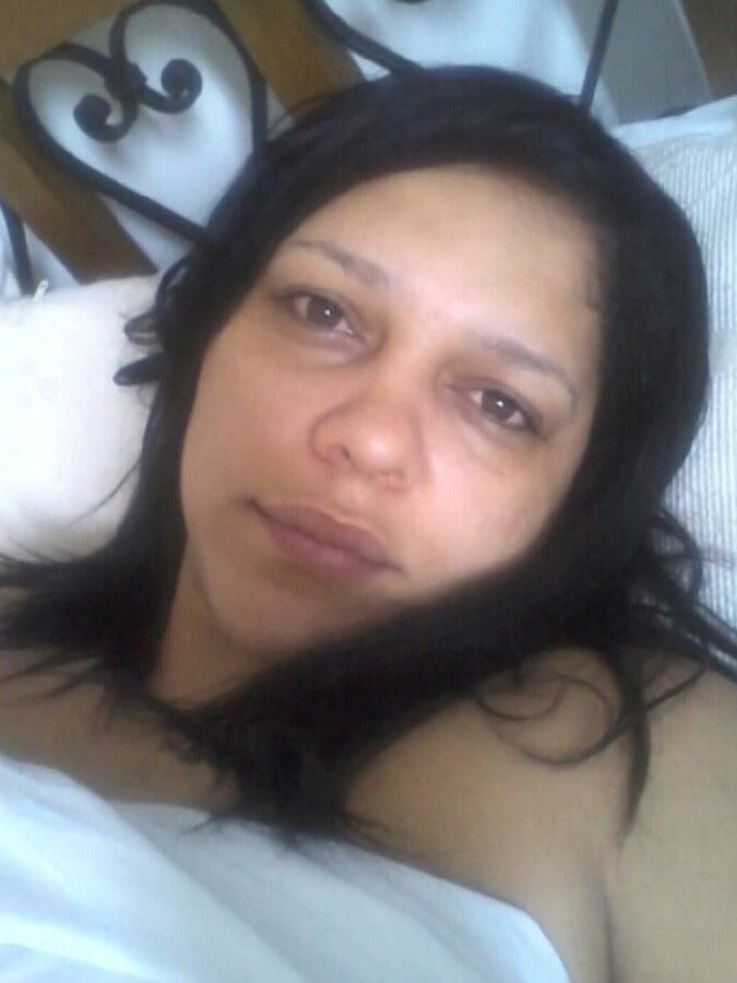 Madurita posando sexy