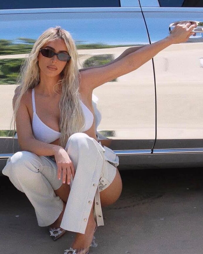 Kim Kardashian Fresh Hot Pics