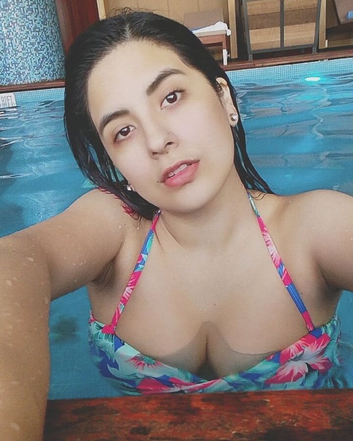 Youtubers y Streamers Latinas y Espanolas - Fakes y Sexys