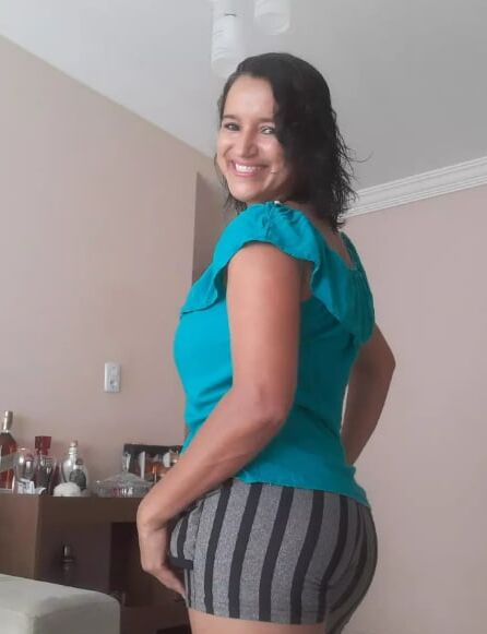 SEXY MILF