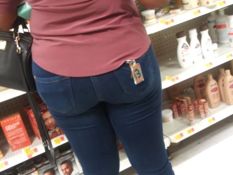 Just some phat asses