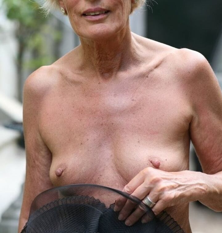 Tits - Nipples to suck - mamelons