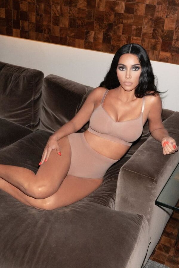 Kim Kardashian Fresh Hot Pics