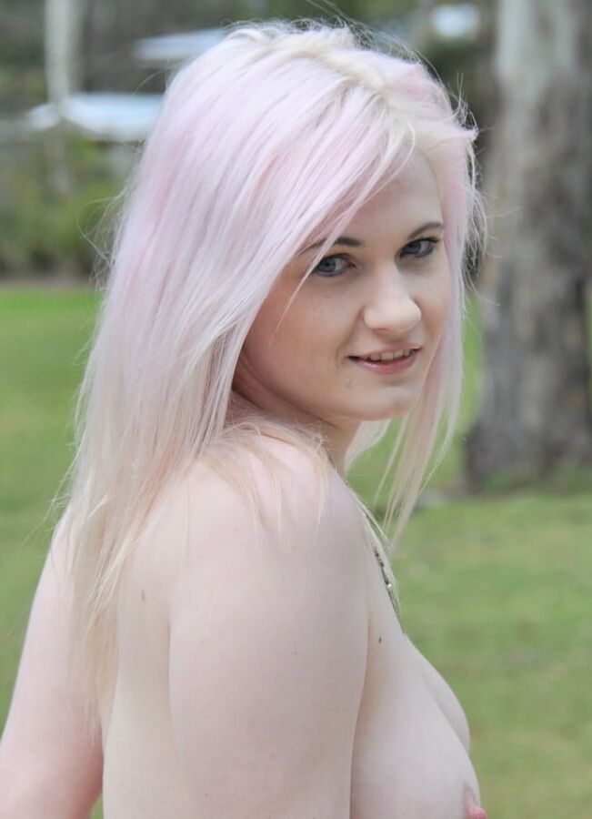 Aussie Slut - Claire Fulton
