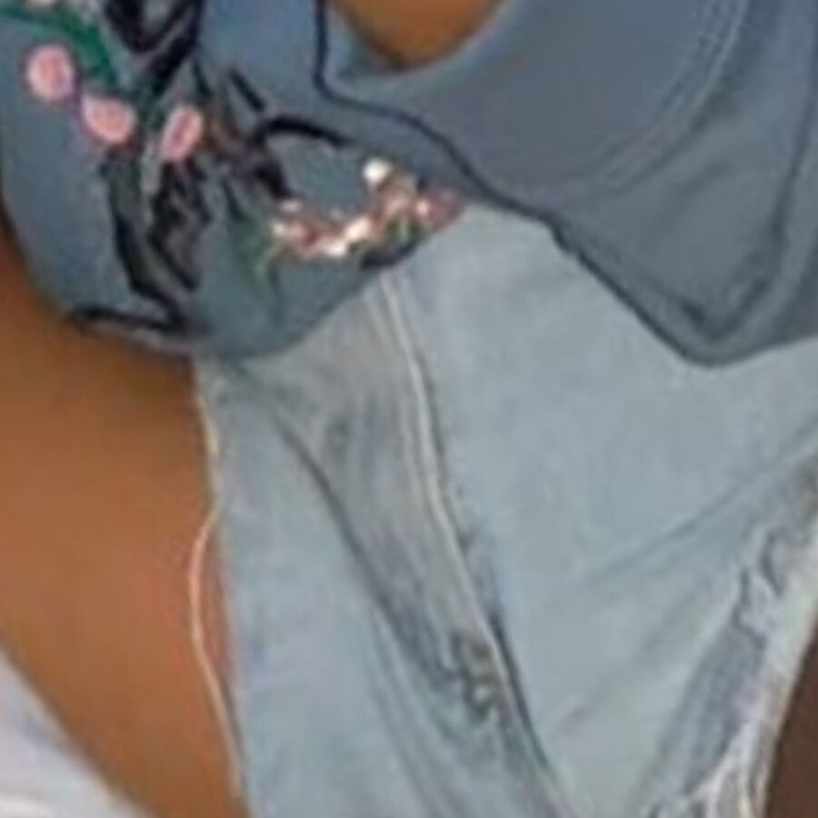 Selena Gomez hot photo