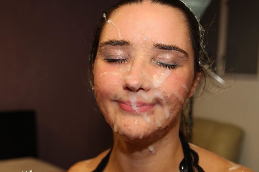 I love Facials &amp; Blowjobs