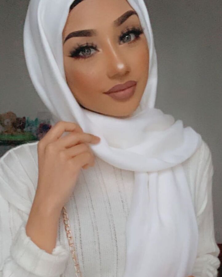 Hot Paki Bengali Indian Arab Mix Sexy